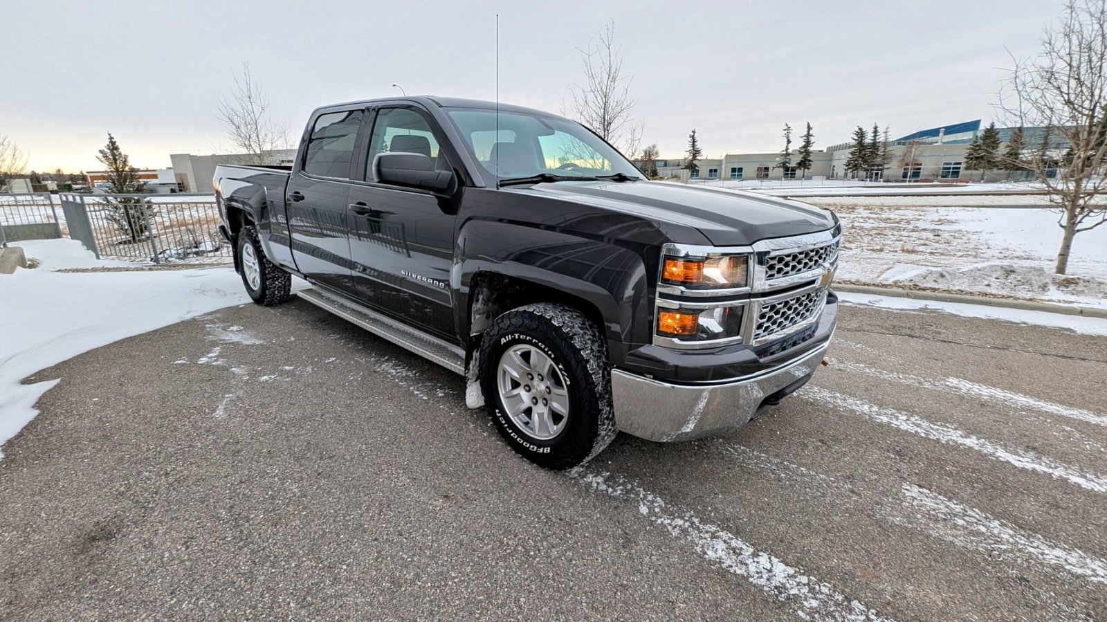 2014 Chevrolet Silverado 1500 4WD Crew Cab 4.3L