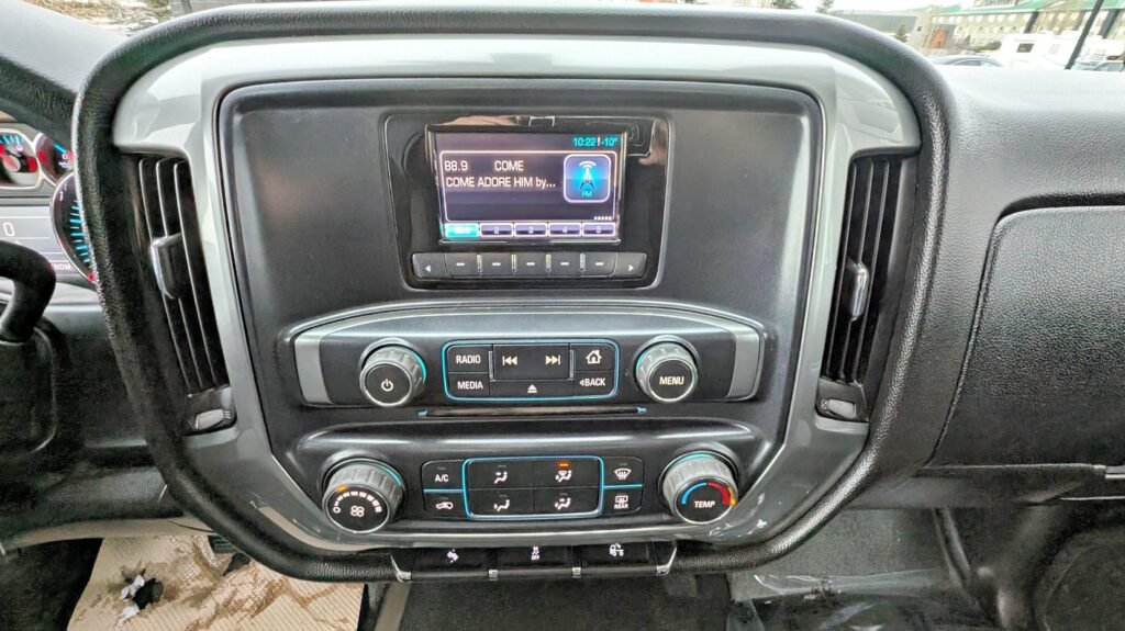 2014 Chevrolet Silverado 1500 4WD Crew Cab 4.3L