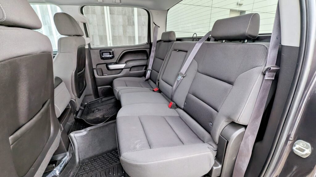 2014 Chevrolet Silverado 1500 4WD Crew Cab 4.3L