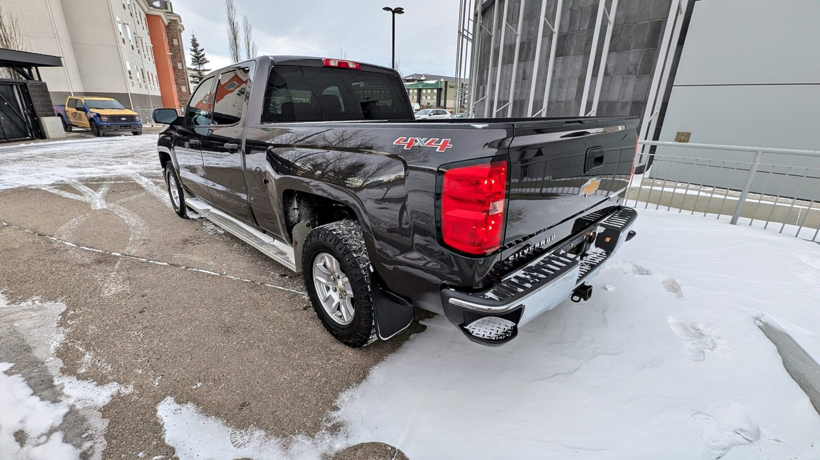 2014 Chevrolet Silverado 1500 4WD Crew Cab 4.3L