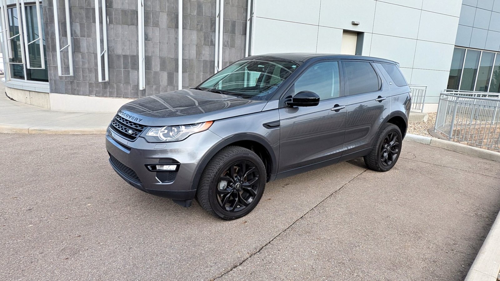 2016 Land Rover Discovery Sport 4WD 4dr SE