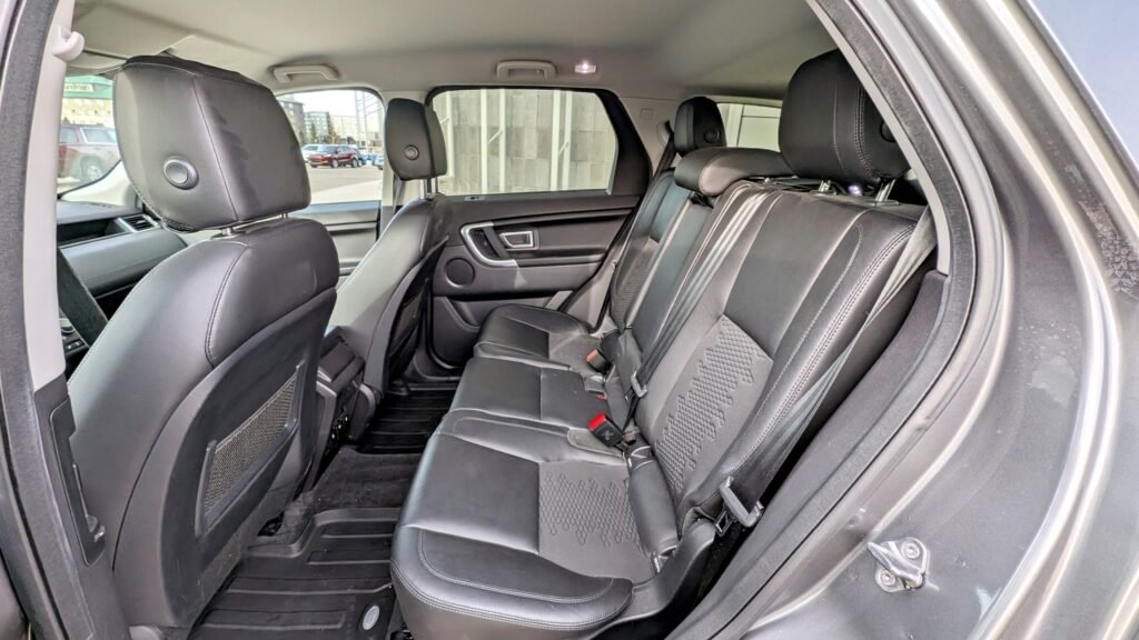 2016 Land Rover Discovery Sport 4WD 4dr SE