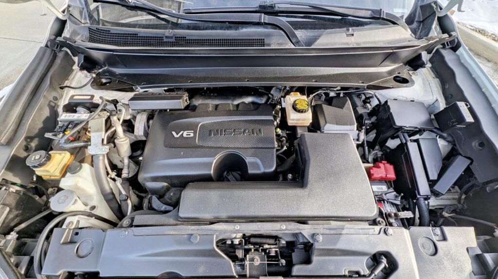 2017 Nissan Pathfinder SV AWD 7 Passenger