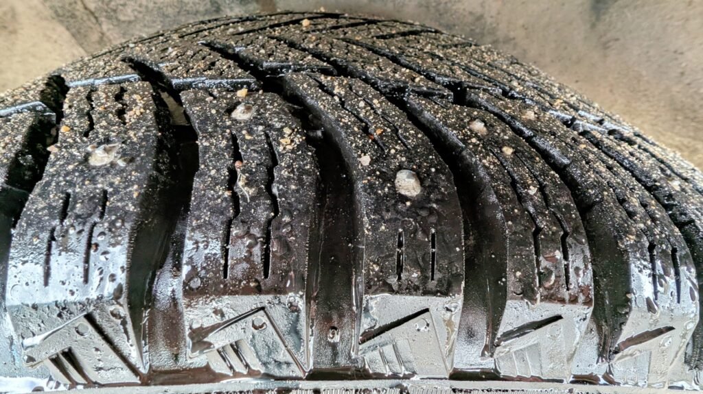 2017 Nissan Pathfinder SV AWD 7 Passenger