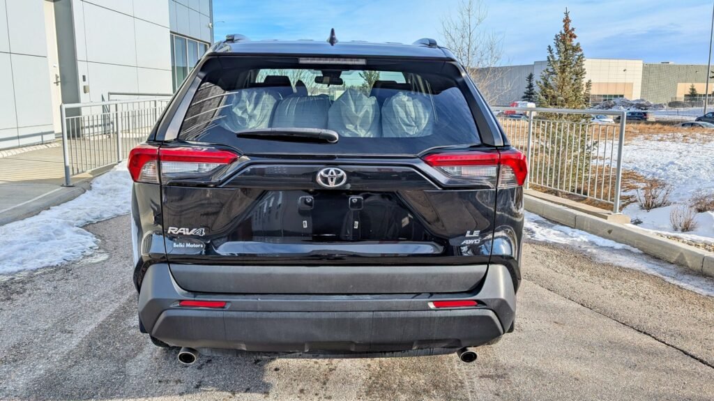 2020 Toyota RAV4 LE AWD